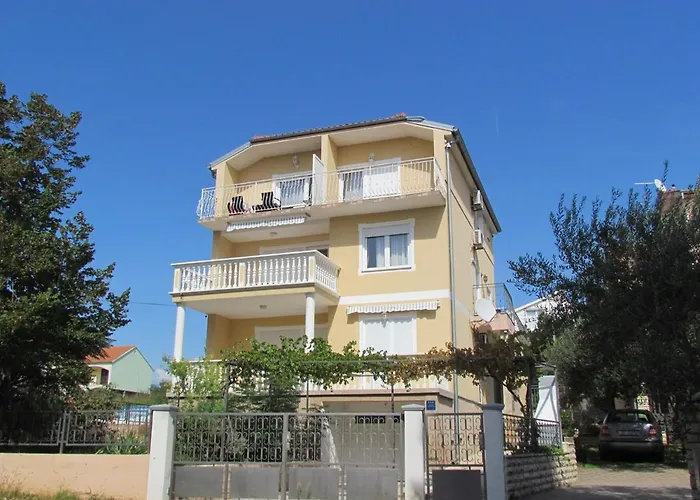 House Damir Sveti Filip i Jakov