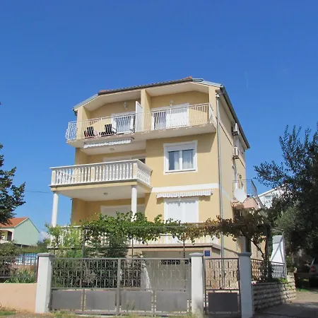 House Damir Sveti Filip i Jakov