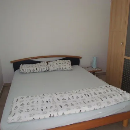 House Damir 3* Свети-Филип-и-Яков