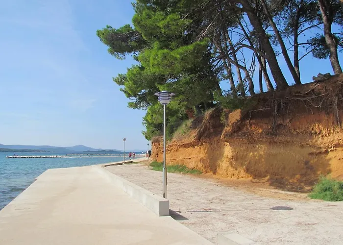 Penzion House Damir 3*